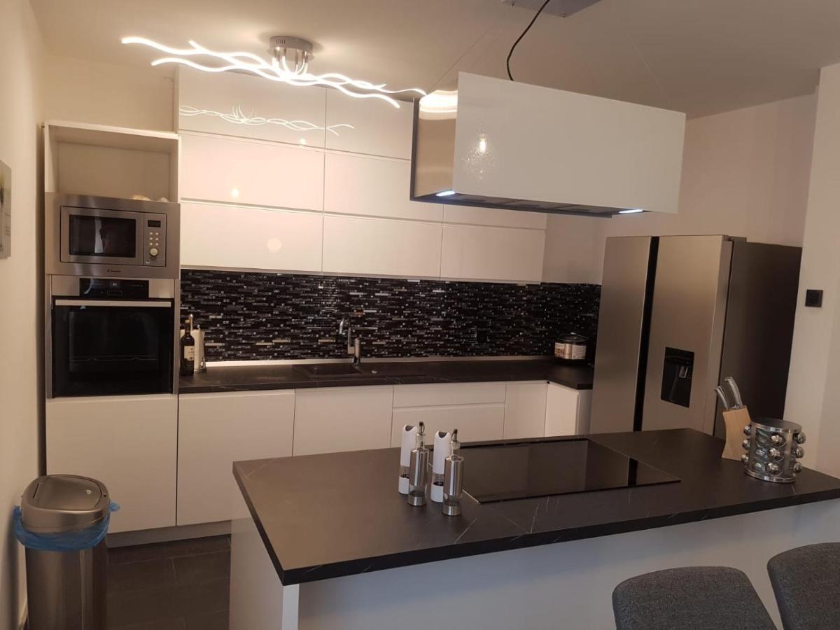 Seaview Apartment Moritz Сен Екстериор снимка